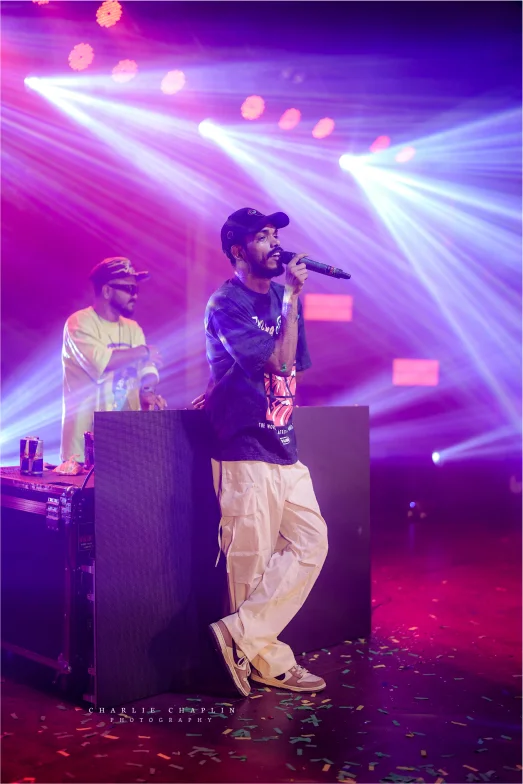 Dabzee in an event at Kuwait ledgergate Dabzee in an event at Kuwait ledgergate